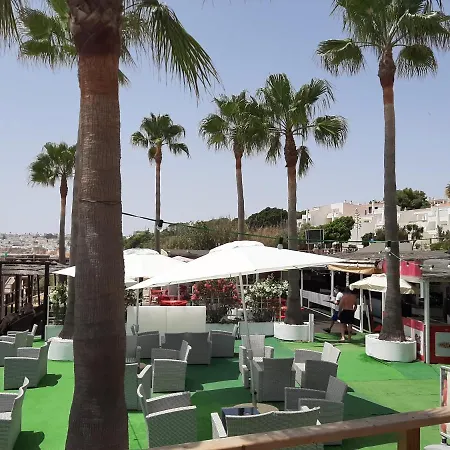 Apartmán Front Beach - Quinta Da Barracuda