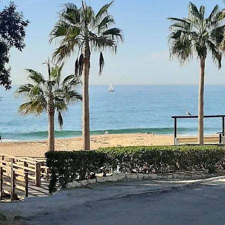 Front Beach - Quinta Da Barracuda Apartment *